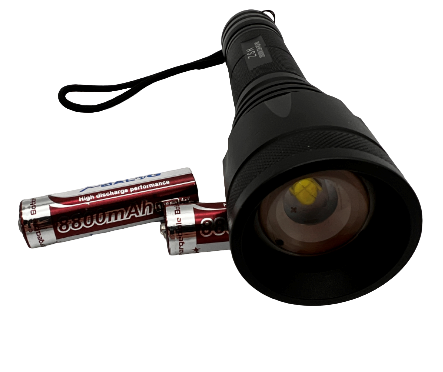 lnterna led p50 cu acumulatori 8800 mah